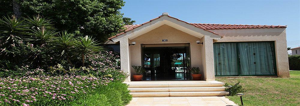 Mandalena Hotel Apartments Protaras Exterior foto